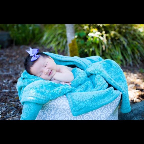 Meet your Posher, Jennifer - Picture 5 of 5